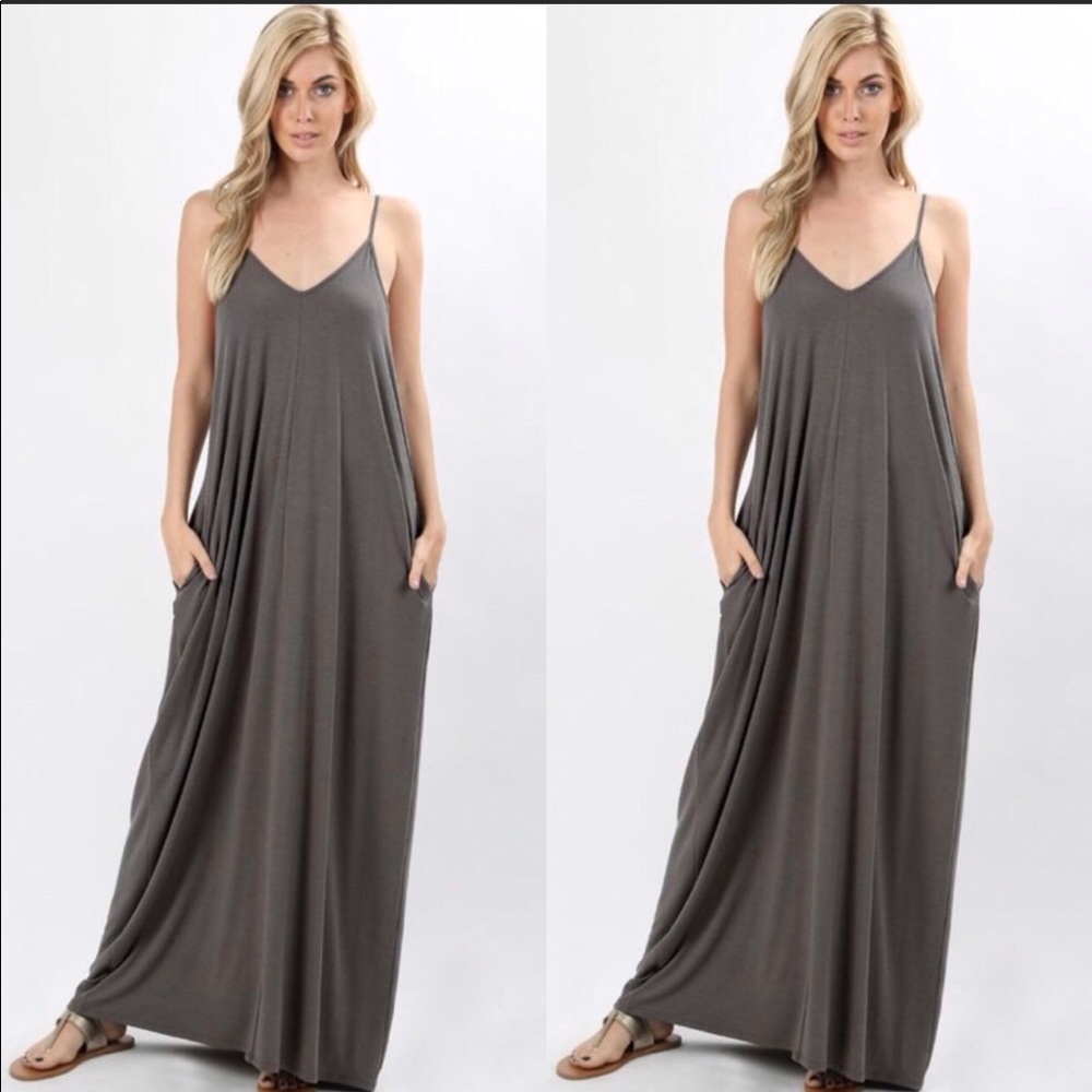 NWT Maxi dress with pockets